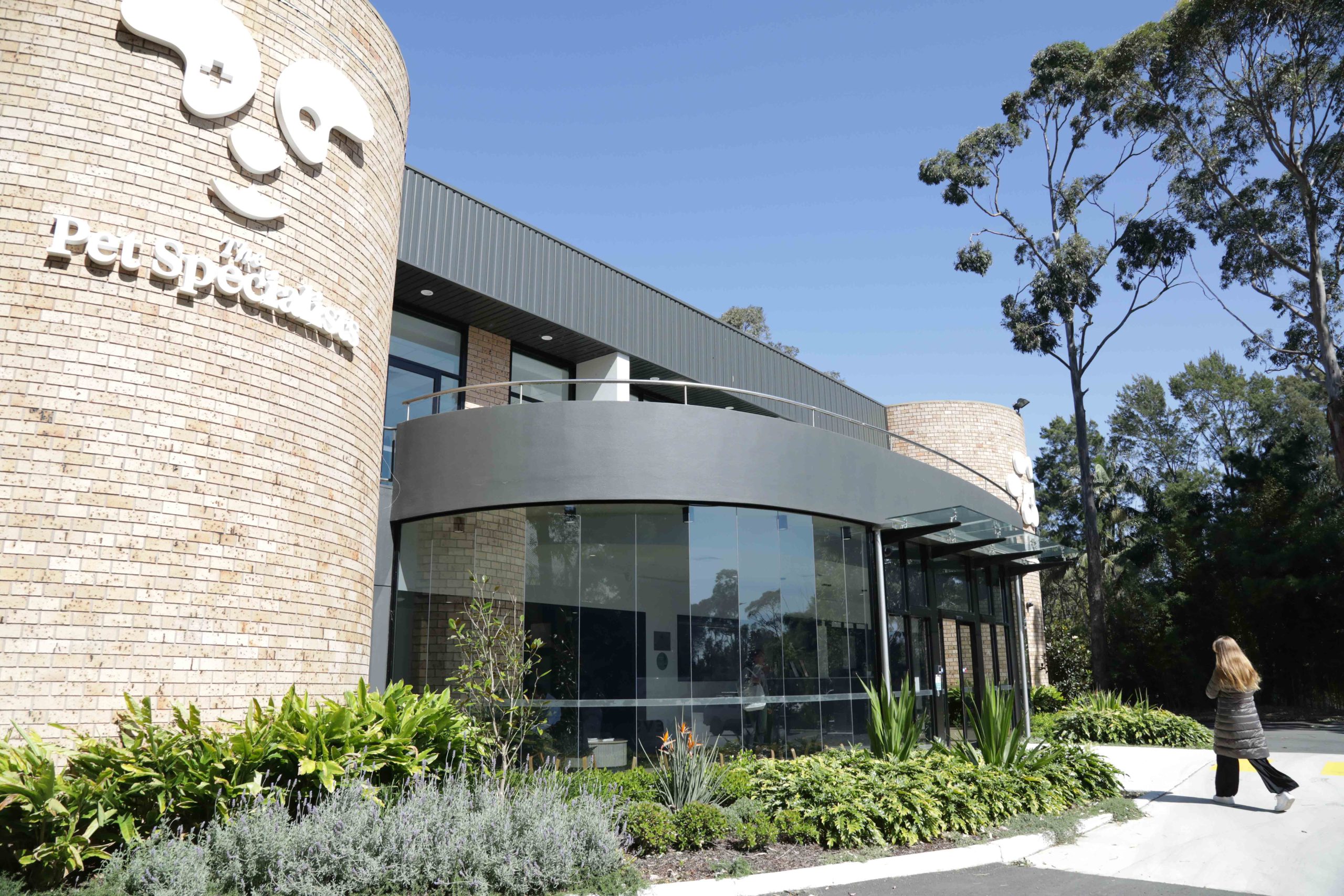 Patient entrance at The Pet Specialists Patient entrance at The Pet Specialists